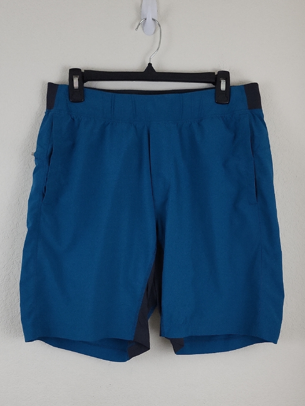 Men's Lululemon T.H.E. Short 9" Tofino Teal Shorts Size Large